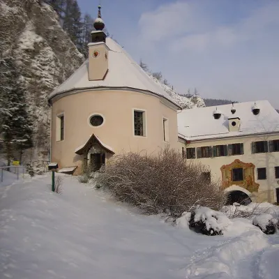 Schlosskapelle im Winter
